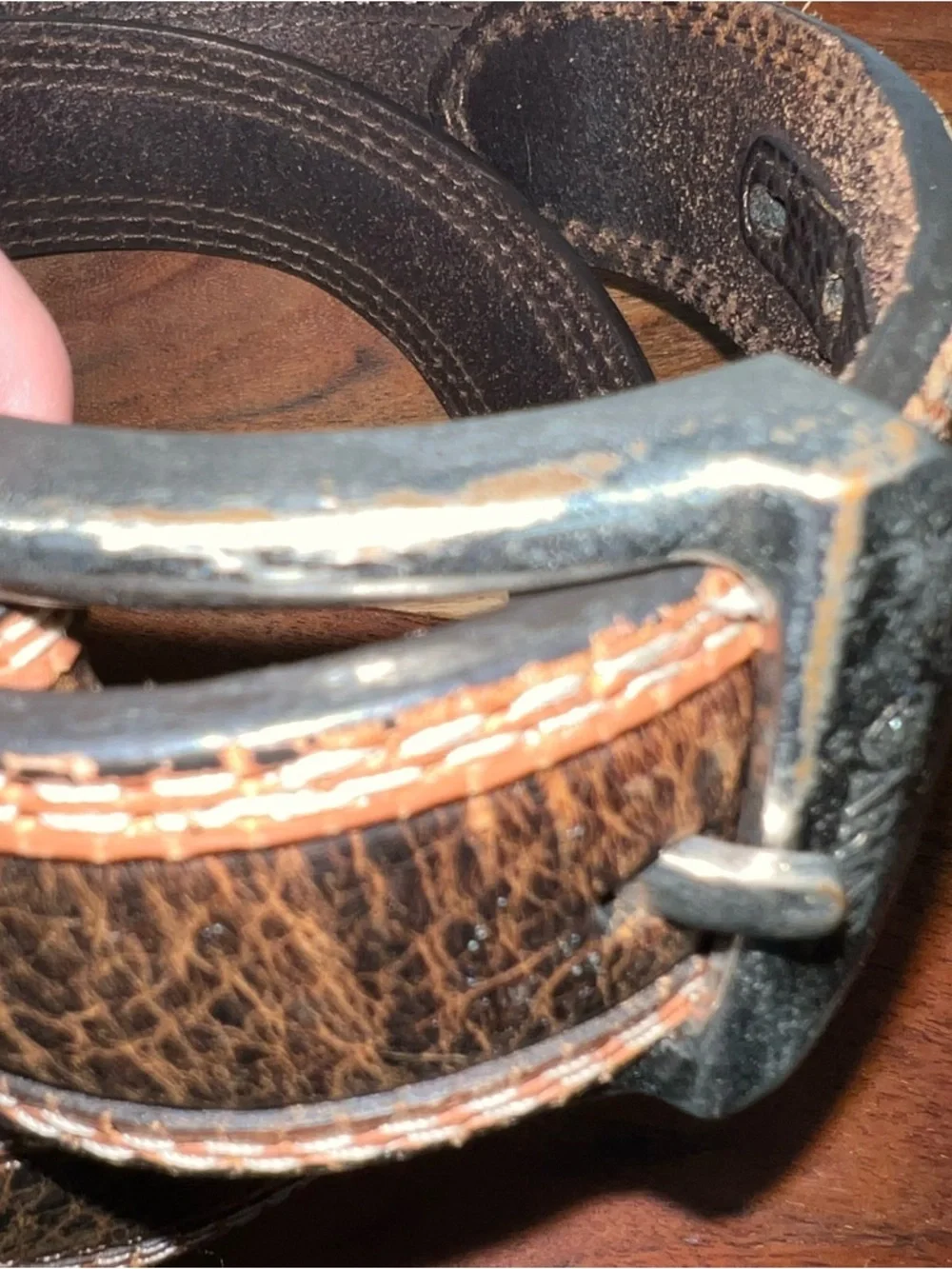 Ariat Distressed Brown Leather Belt Contrast Stitch Western 32